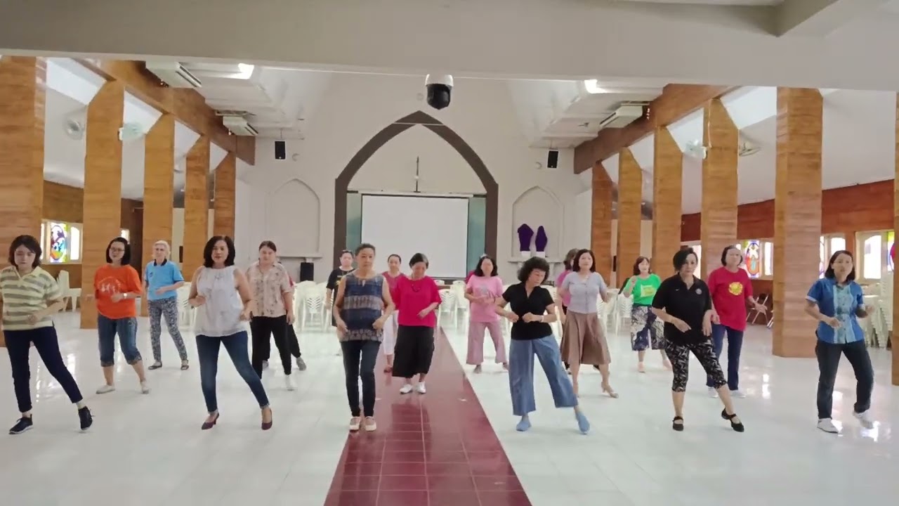 Can't Take My Eyes Off Of You Line Dance (choreo by Evi Pravita)
