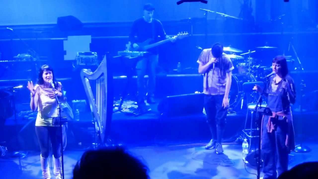 CocoRosie - Harmless Monster (live)