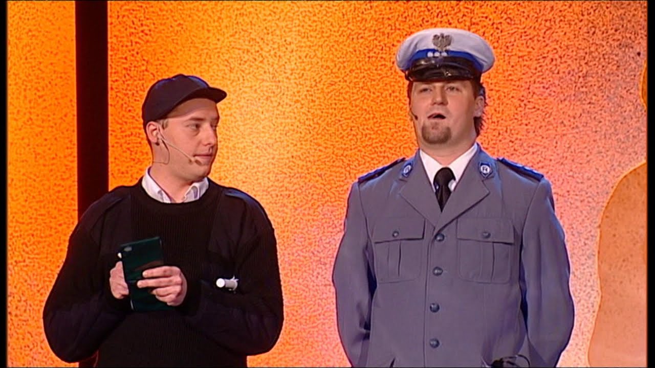 Kabaret Młodych Panów - Policjanci - ksiądz (Official Video, 2009)