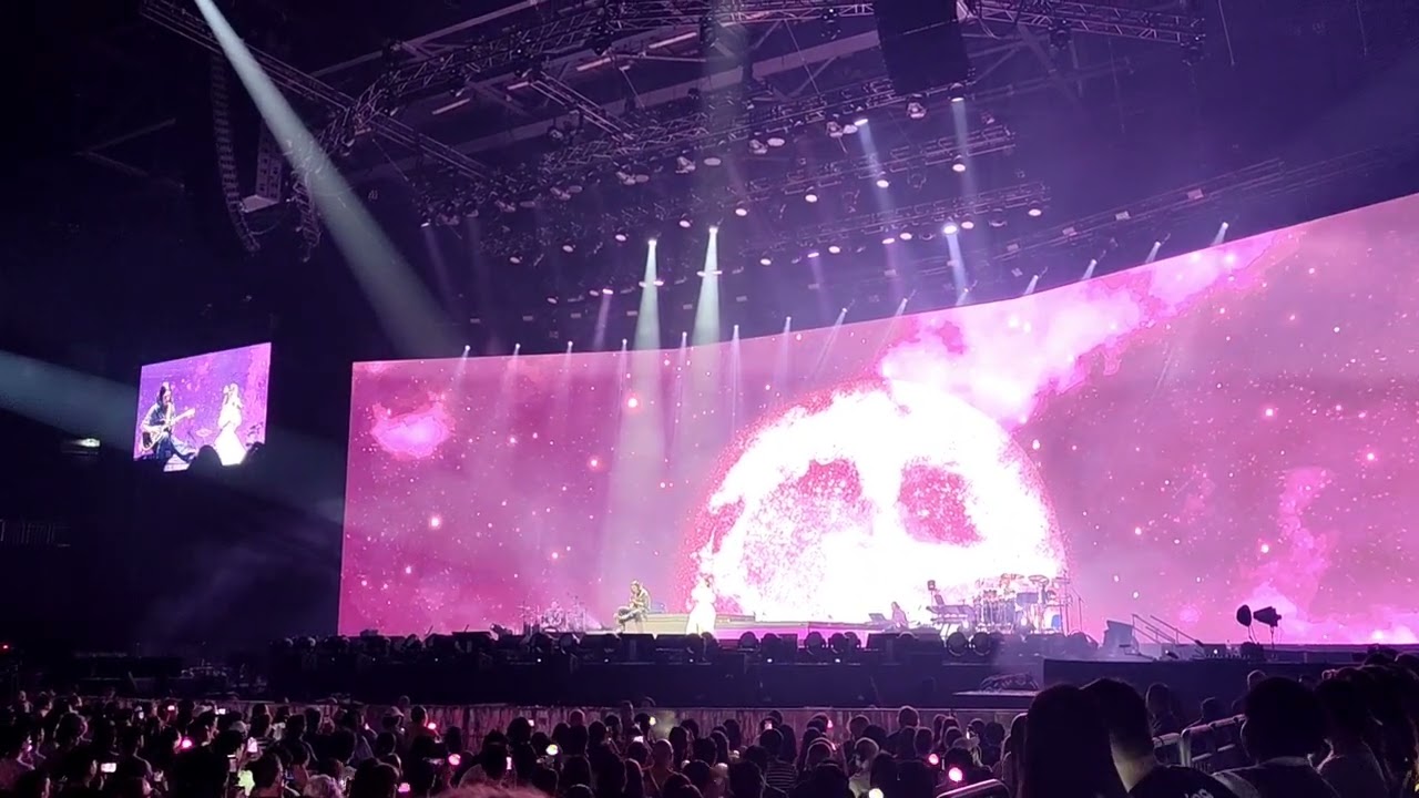 IU - Strawberry Moon (Berlin, 23 June 2024)
