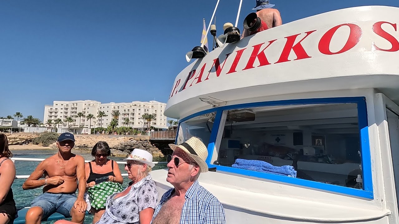 Captain Panikkos Fig Tree Bay, en båttur på havet 1 juni