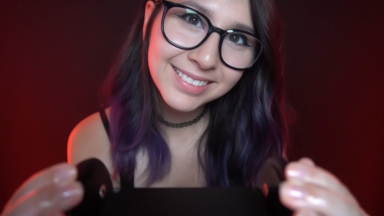 ASMR 👂 Lotion and Oil Ear Massage #1
