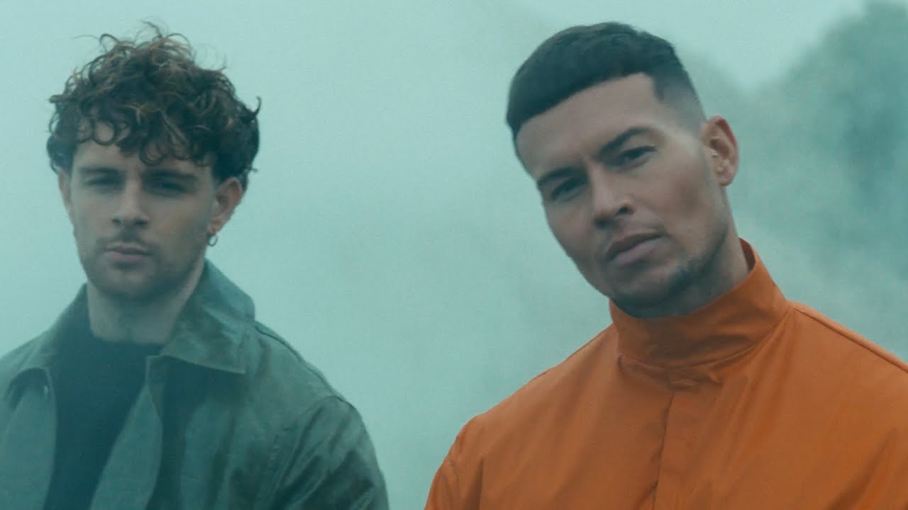 Joel Corry & Tom Grennan - Lionheart (Fearless) [Official Video]