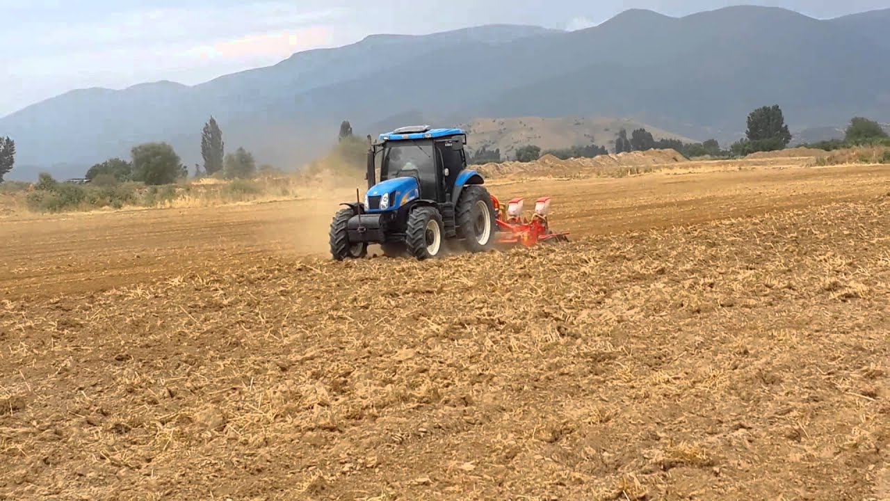 NH 6080 + case 110 + case 90 mısır ekimi