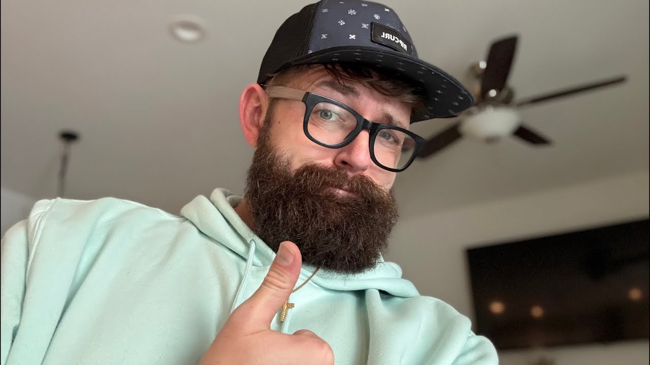 What’s up yall 👀wanna hang out with me and Jesus??