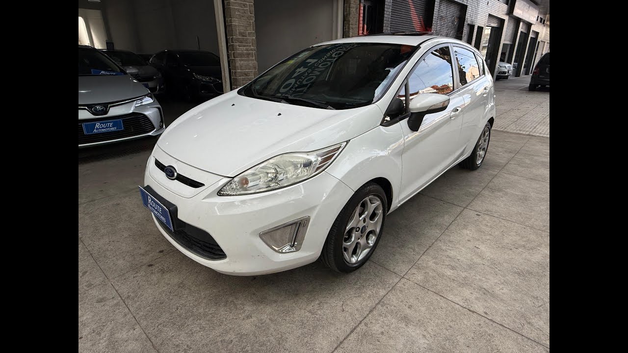 Ford Fiesta Kinetic 1.6 Design 120cv Titanium