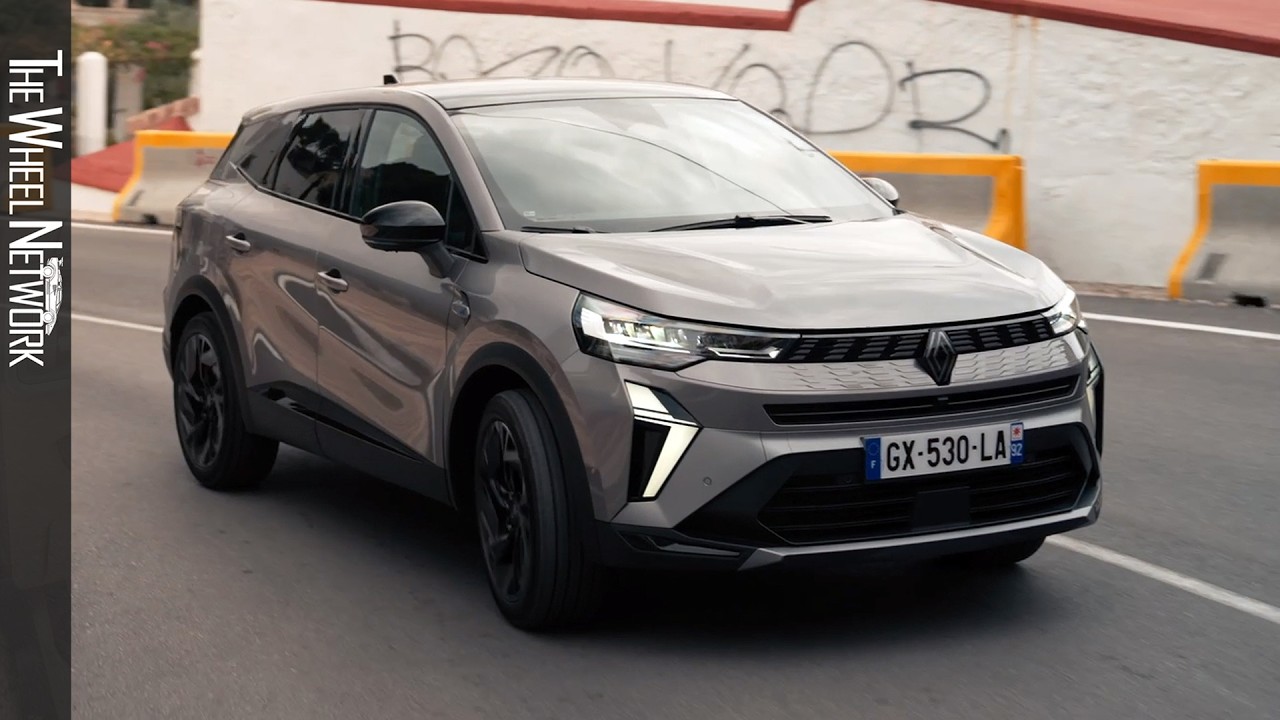 2025 Renault Symbioz Esprit Alpine | Oyster Grey | Driving, Interior, Exterior
