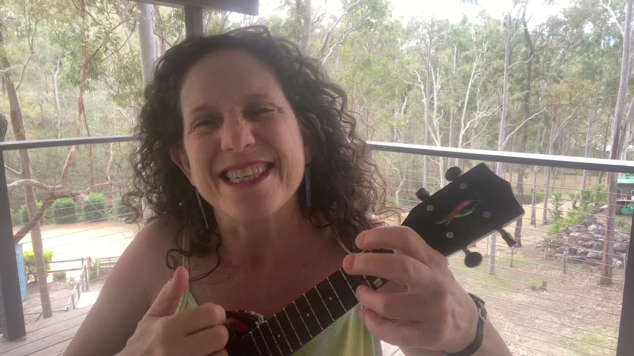 Poisoning Pigeons in the Park - Tom Lehrer (ukulele cover)