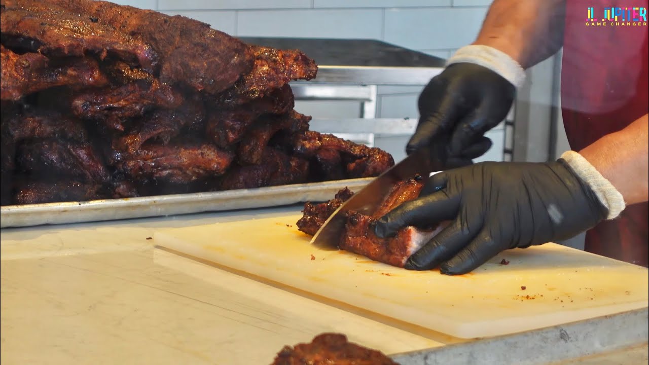 The Polite Pig BBQ is a must-eat destination at Disney Springs!