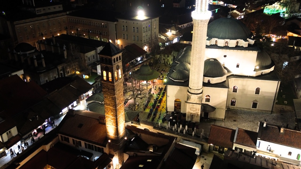 Pogled na Sarajevo u 27. NOĆI RAMAZANA koji ostavlja bez daha!