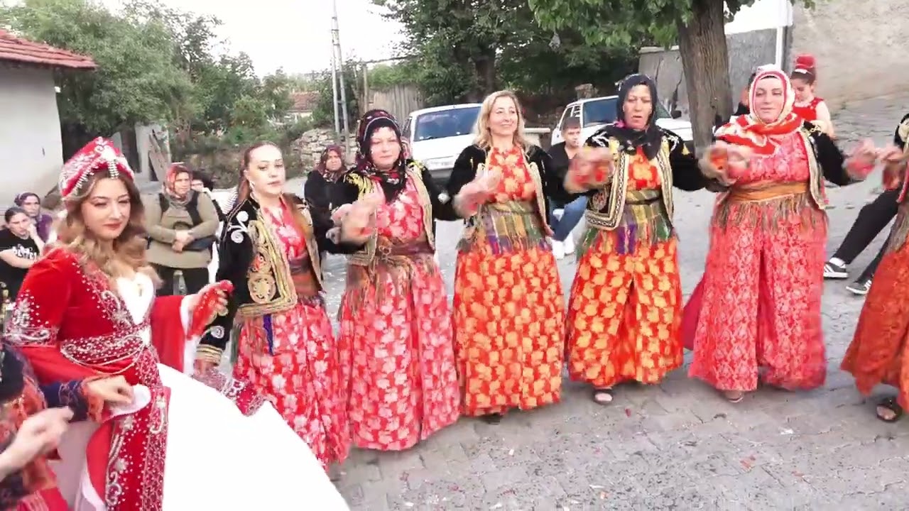 Gölezkayı Köyü Kadınlarından Halay | Eldivan/ÇANKIRI
