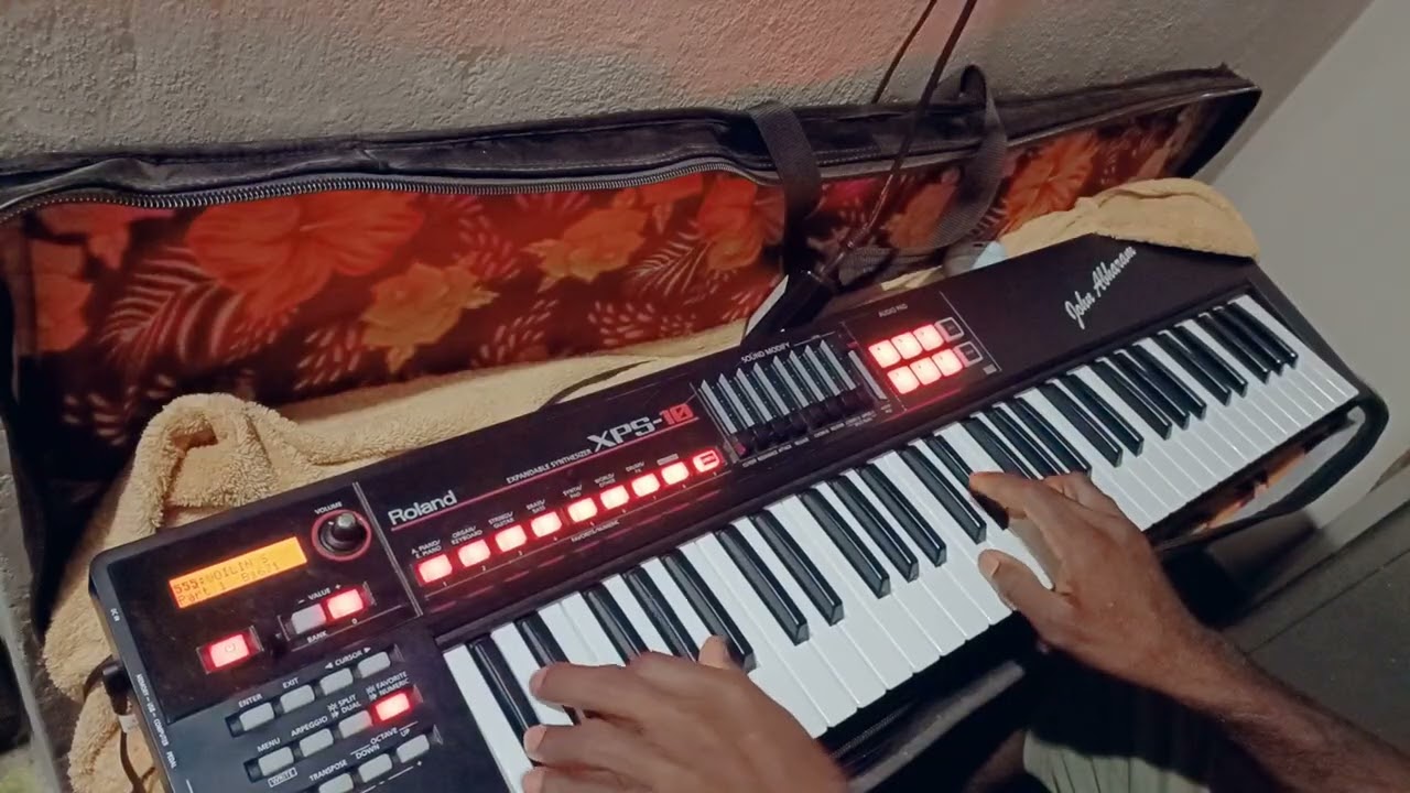 Nuthana geethamu song || Hosanna song || playing  by John Abraham 