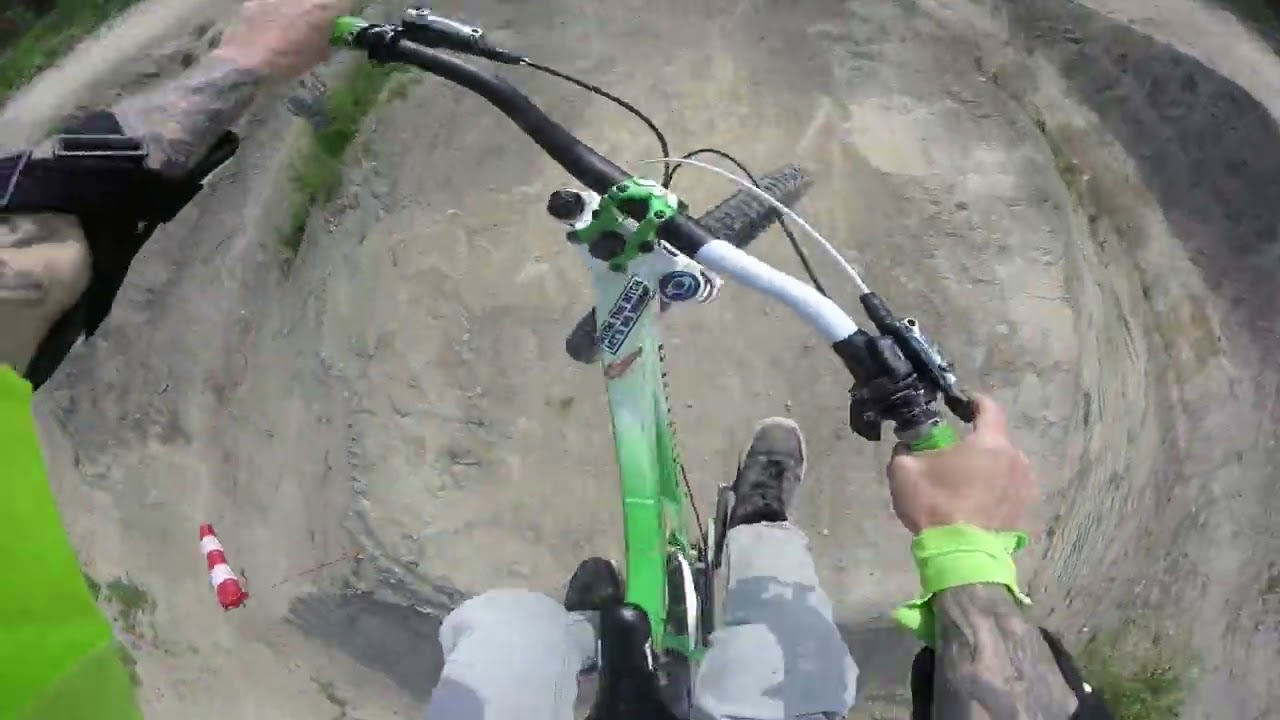Slope Freeride Jump Line - Tornikeskus Bike Park