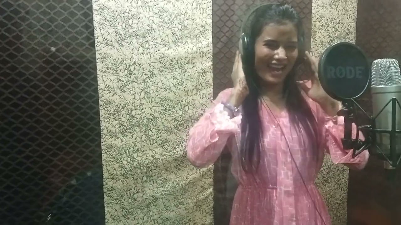 kahanwa ke paijaniya ho, Magahi Song, Singer Manisha Sangam, Studio Recording