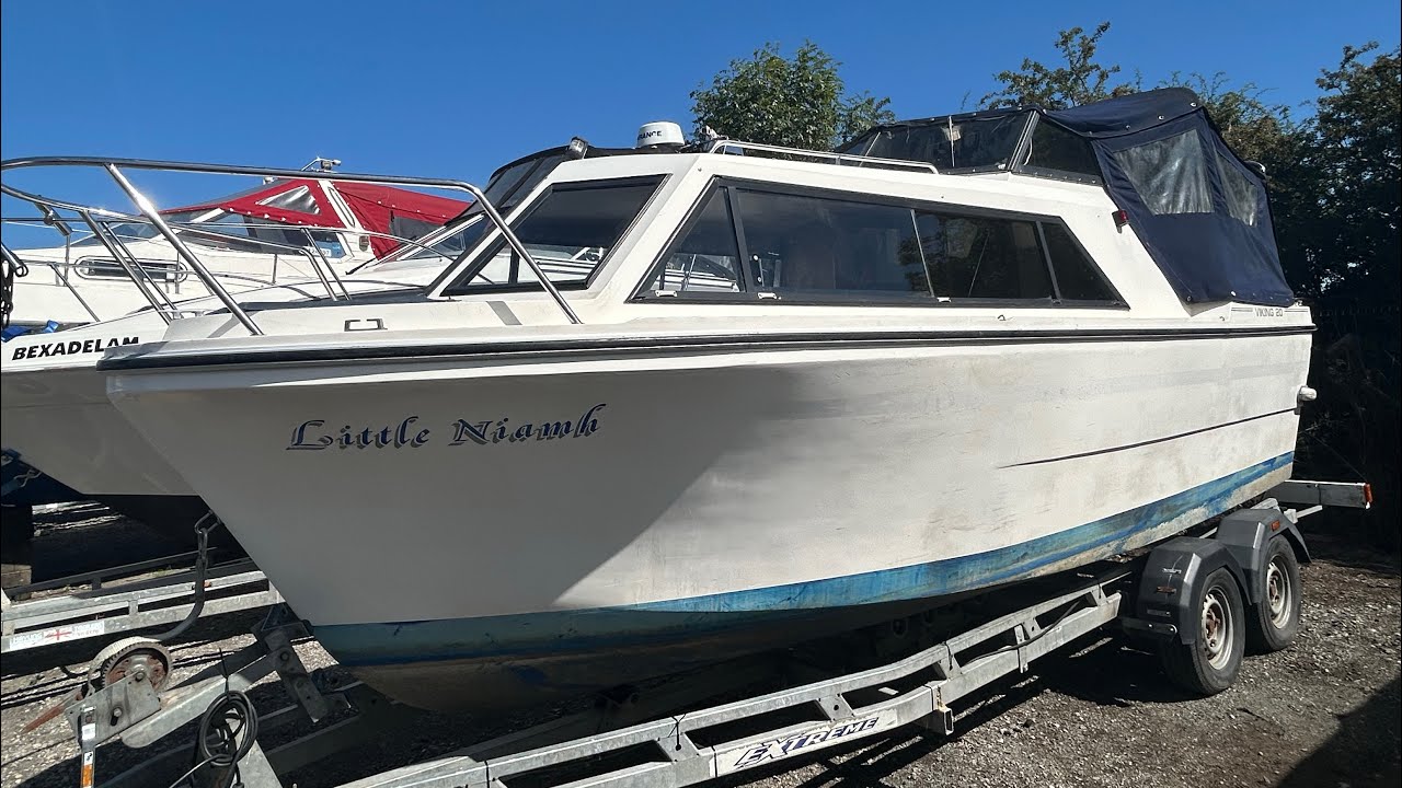 1991 Viking 20 river cruiser for sale at Acaster Marine