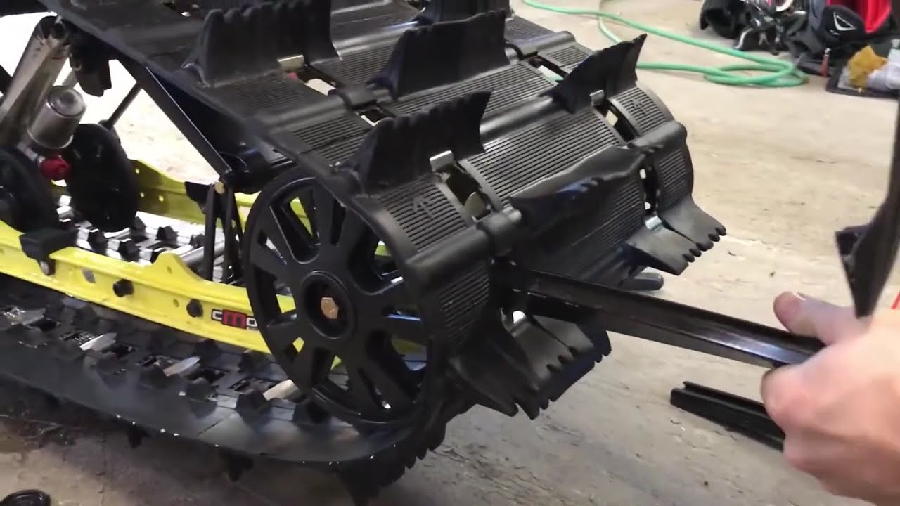 How to change snowmobile sliders hyfax ski doo Slides