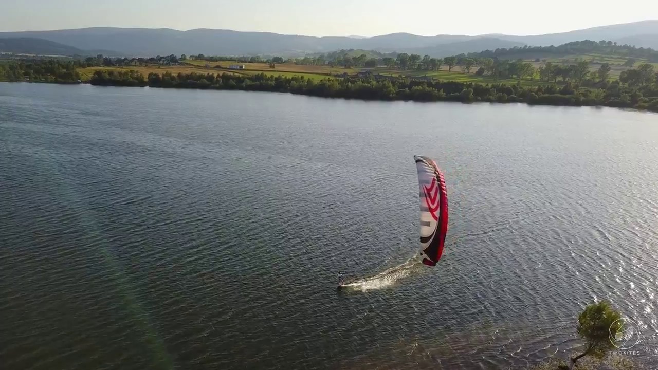 Kitesurfing in light wind | Bukowka, Poland | Two Kites Eurotrip