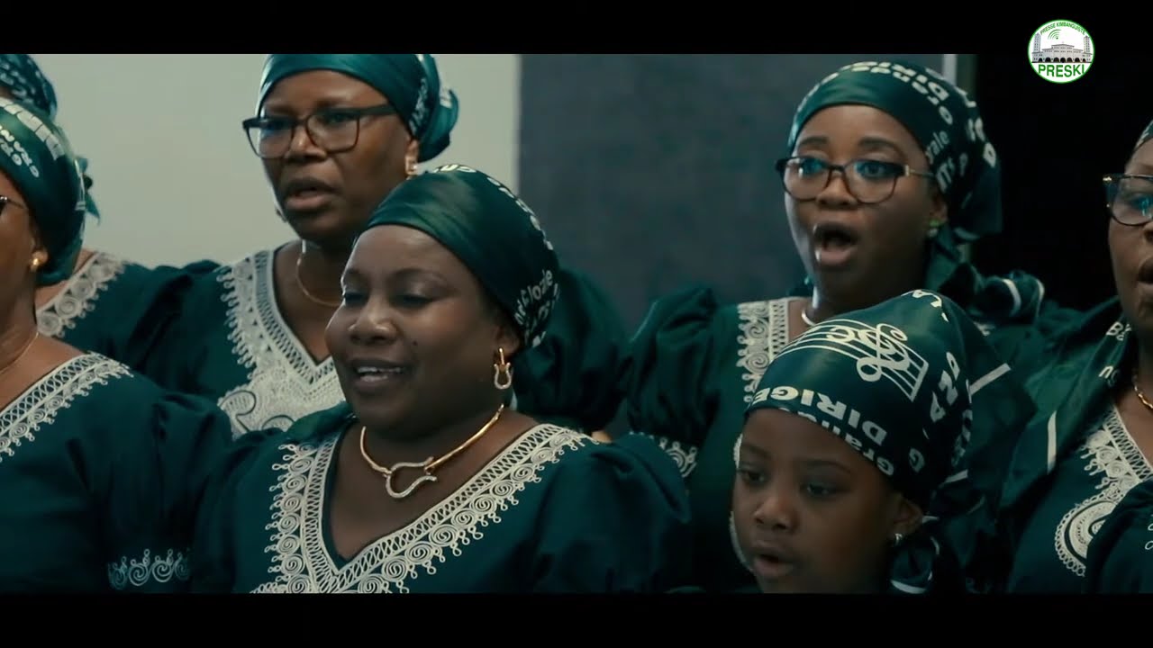 Un appel (la grande chorale de dirigeants)