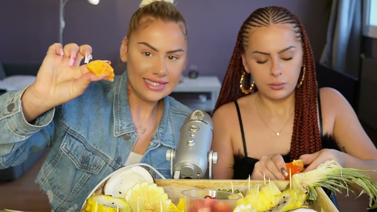 ASMR DEGUSTATION D'UN GROS PLATEAU DE FRUITS 🍎 🍉 🍌