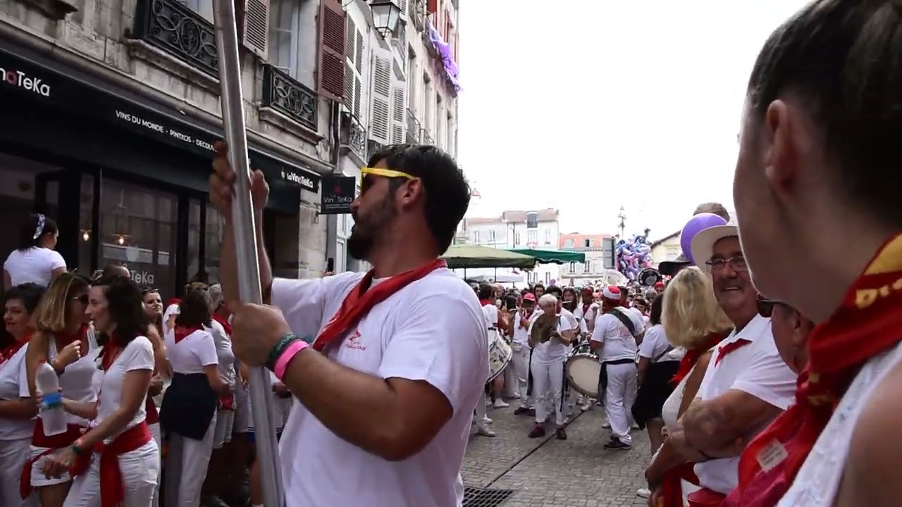 2023 FÊTES DE BAYONNE   DEFILE DES BANDAS   PART1
