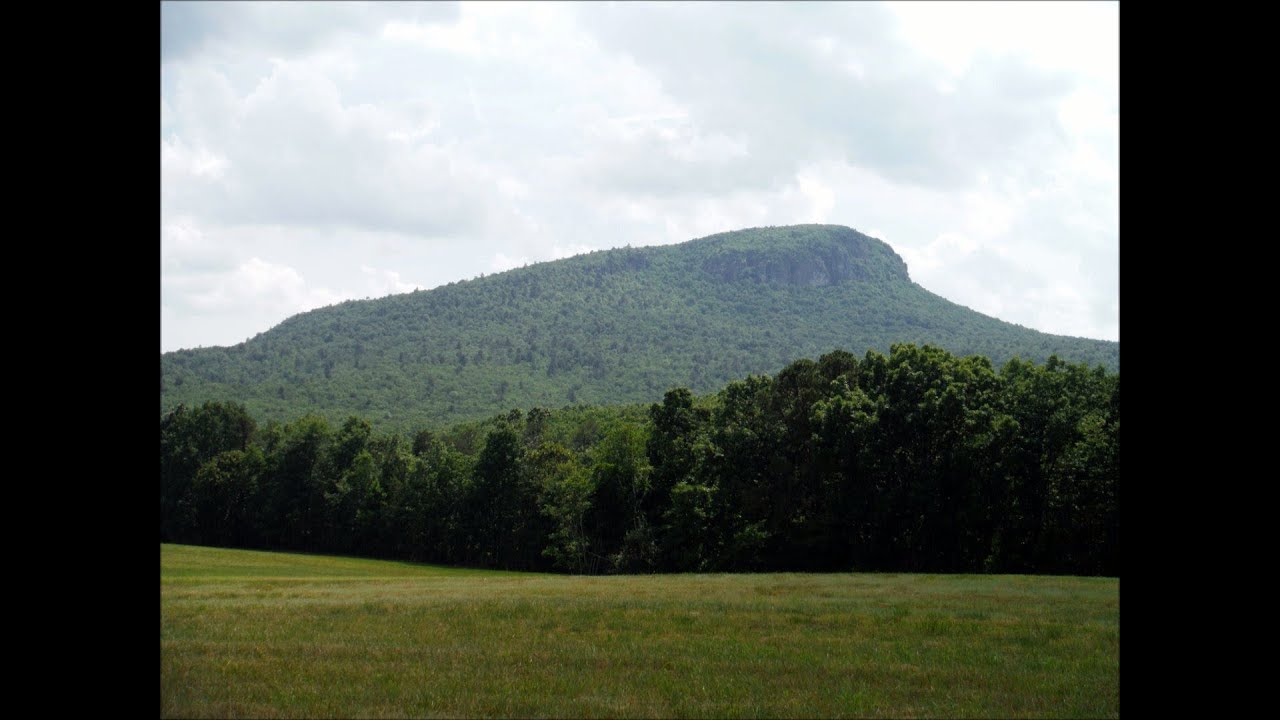 Hiking Moore's Knob at Hanging Rock State Park, NC