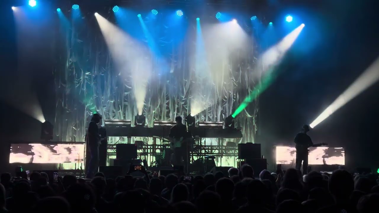 Turnover ‘Most Of The Time’ live 2025