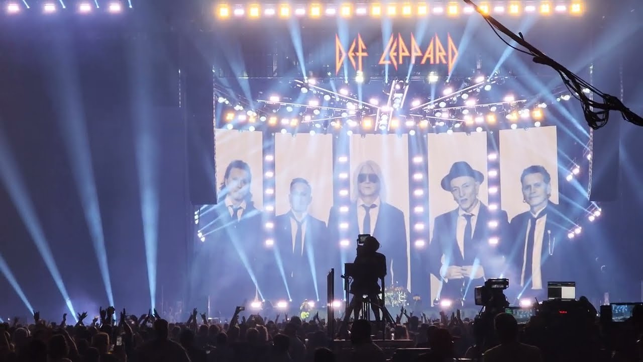 DEF LEPPARD Stadium Tour 2022 Live! Alamodome San Antonio, TX