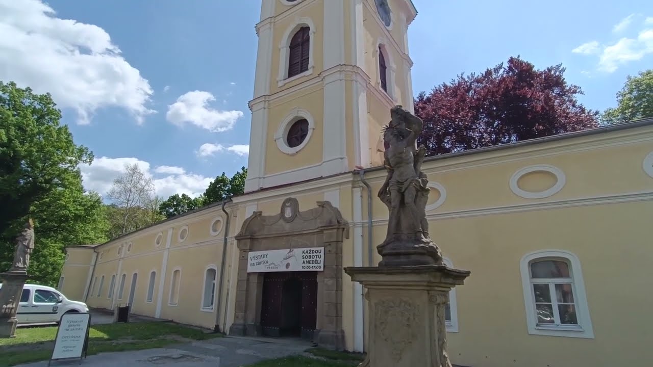 Paskov - zámecký areál