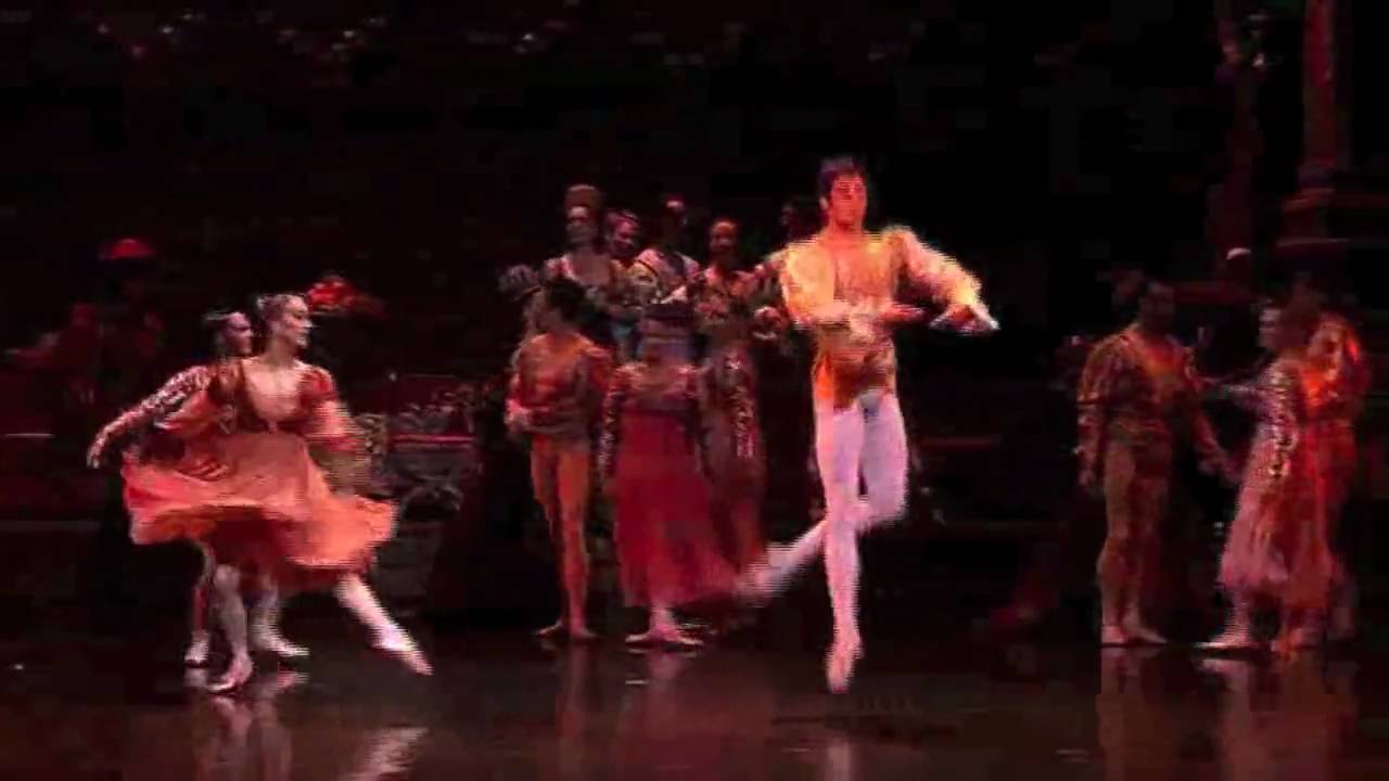 Romeo and Juliet. Elisabeth Maurin, Benjamin Pech, Emmanuel Thibault. 5/18. Act I. Capulet's Ball.
