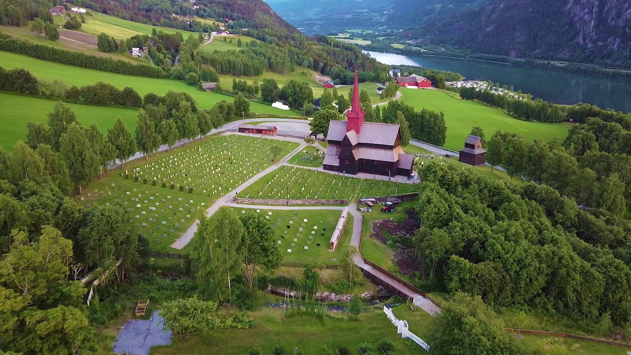 Ringebu Stavkirke og Prestegard