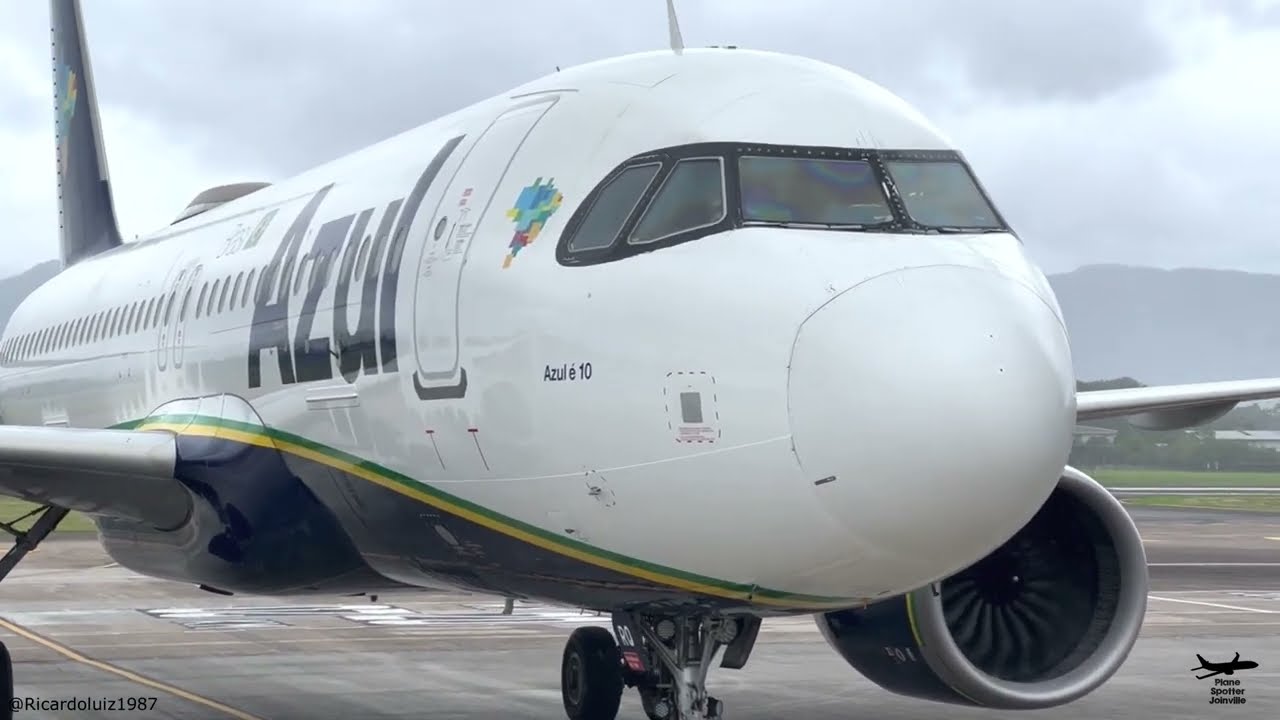 Airbus A320NEO - AZUL - (PR-YRQ) Pouso e Decolagem em Joinville 23/12/2022