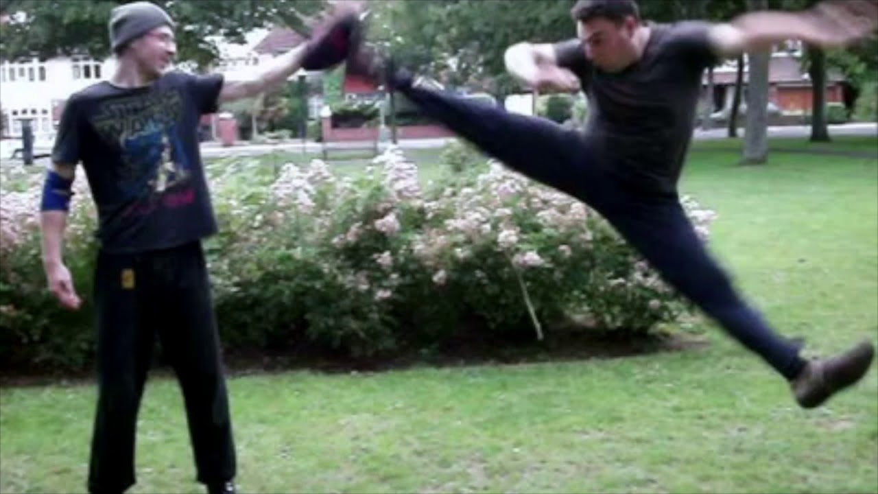 Urban Combat Street Survival  - JKD Trapping - Silat - Krav Maga - Power Kicking