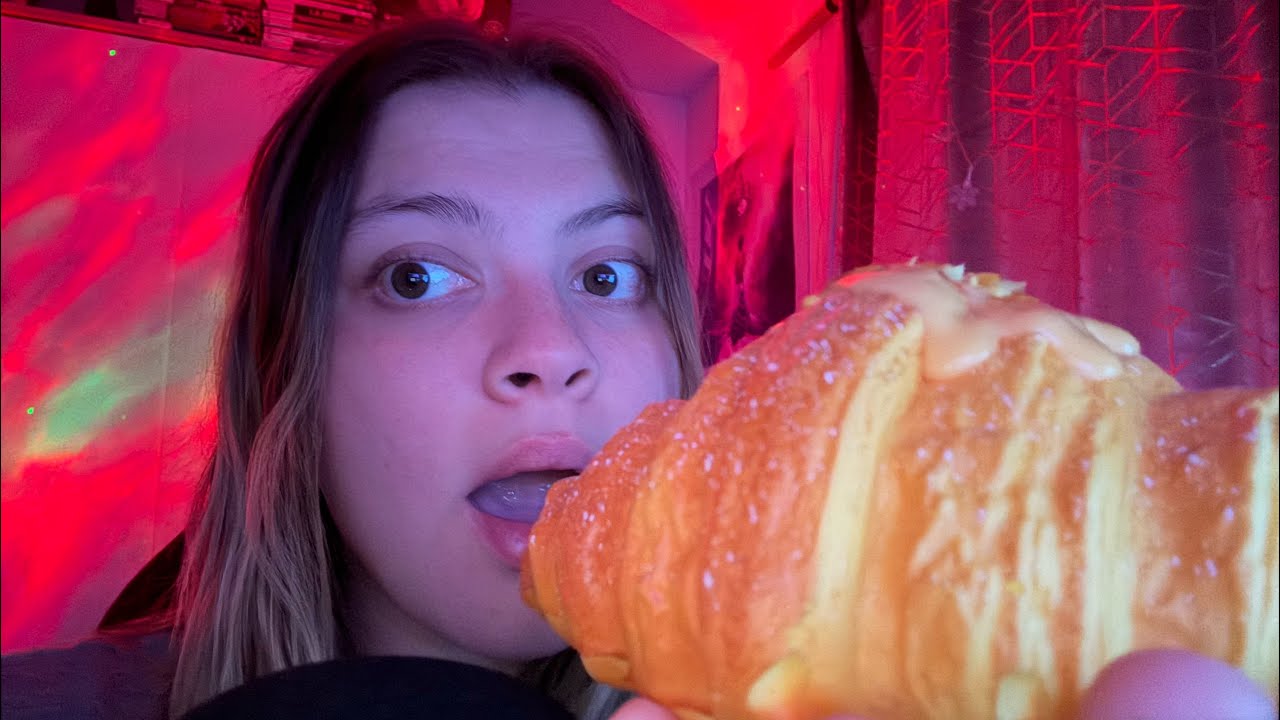 Cozy Bakery Vibes 🥐| Squishy Croissant ASMR