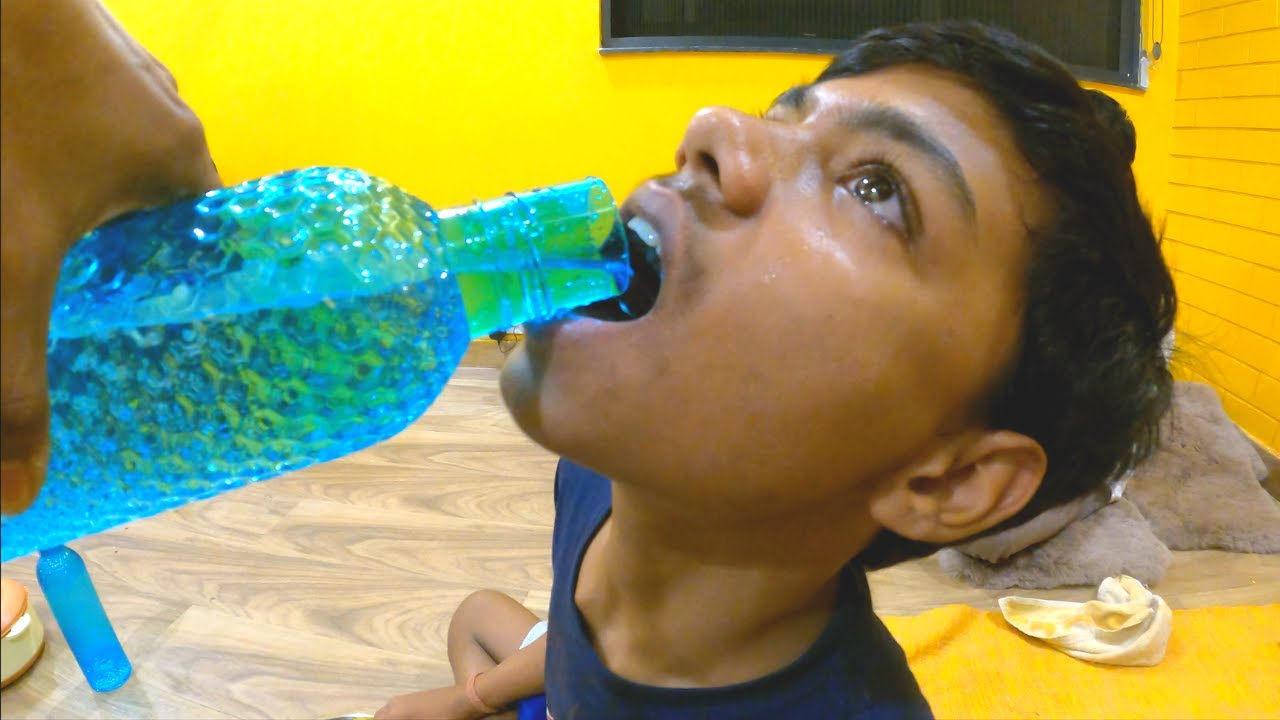 Sunny ate green chilli - Rishav Thakur