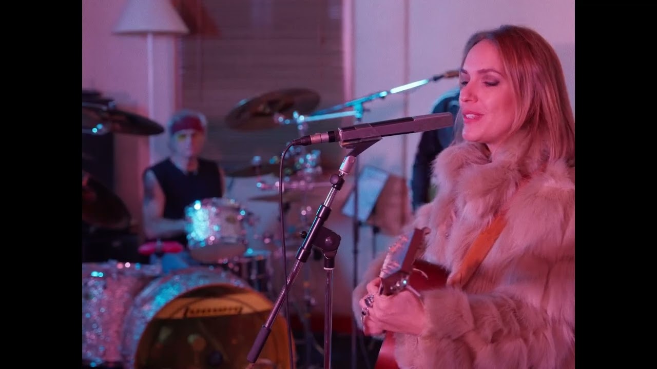 MARGAUX SIMONE & The Guardians- Parlez-moi de vous 