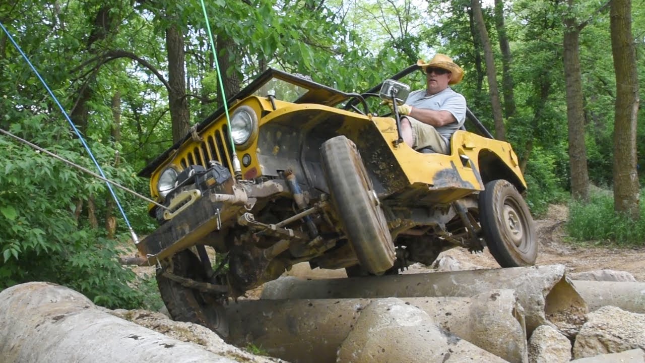 Letting the Jeeps Rip at Bundy Hill Off-Road Park