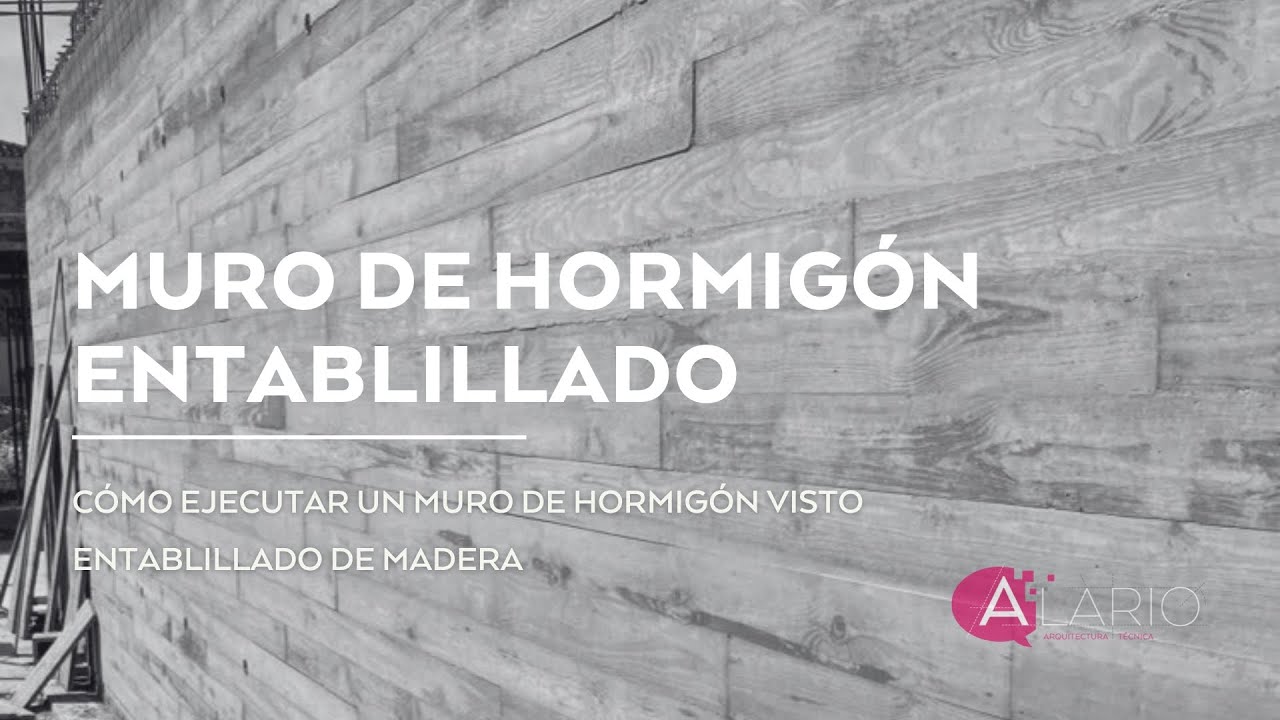 Muro de HORMIGÓN VISTO de madera entablillada