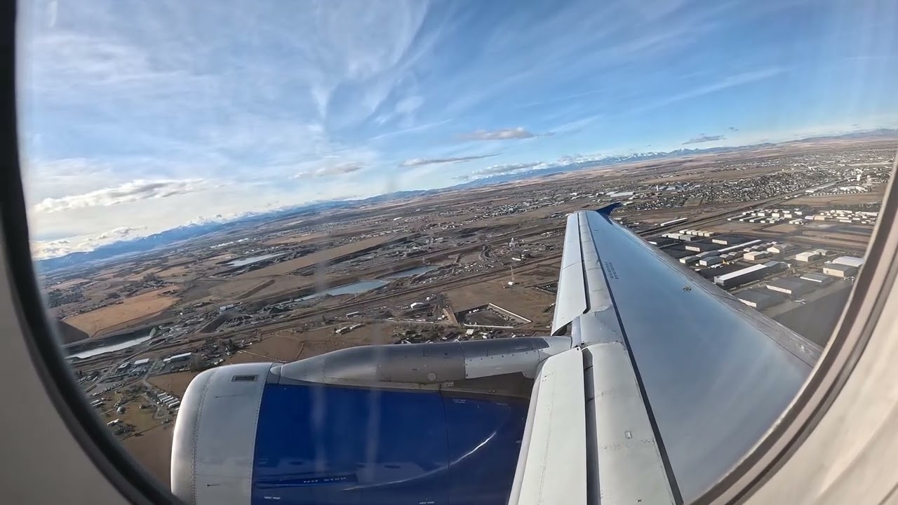 United A319 Departure from KBZN 4K