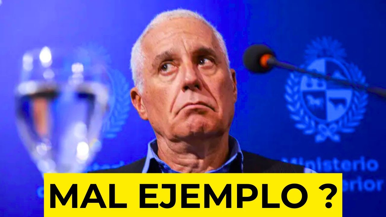 CARLOS NEGRO CON LIBRETA VENCIDA Y NO RESPETO CARTEL DE PARE.