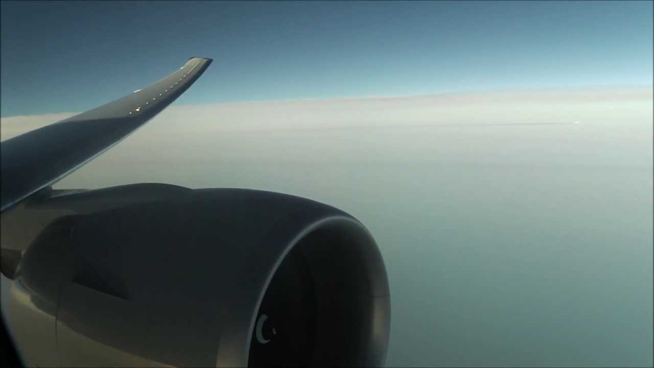 Qatar Airways QR42 landing Doha runway 33 (FULL HD)