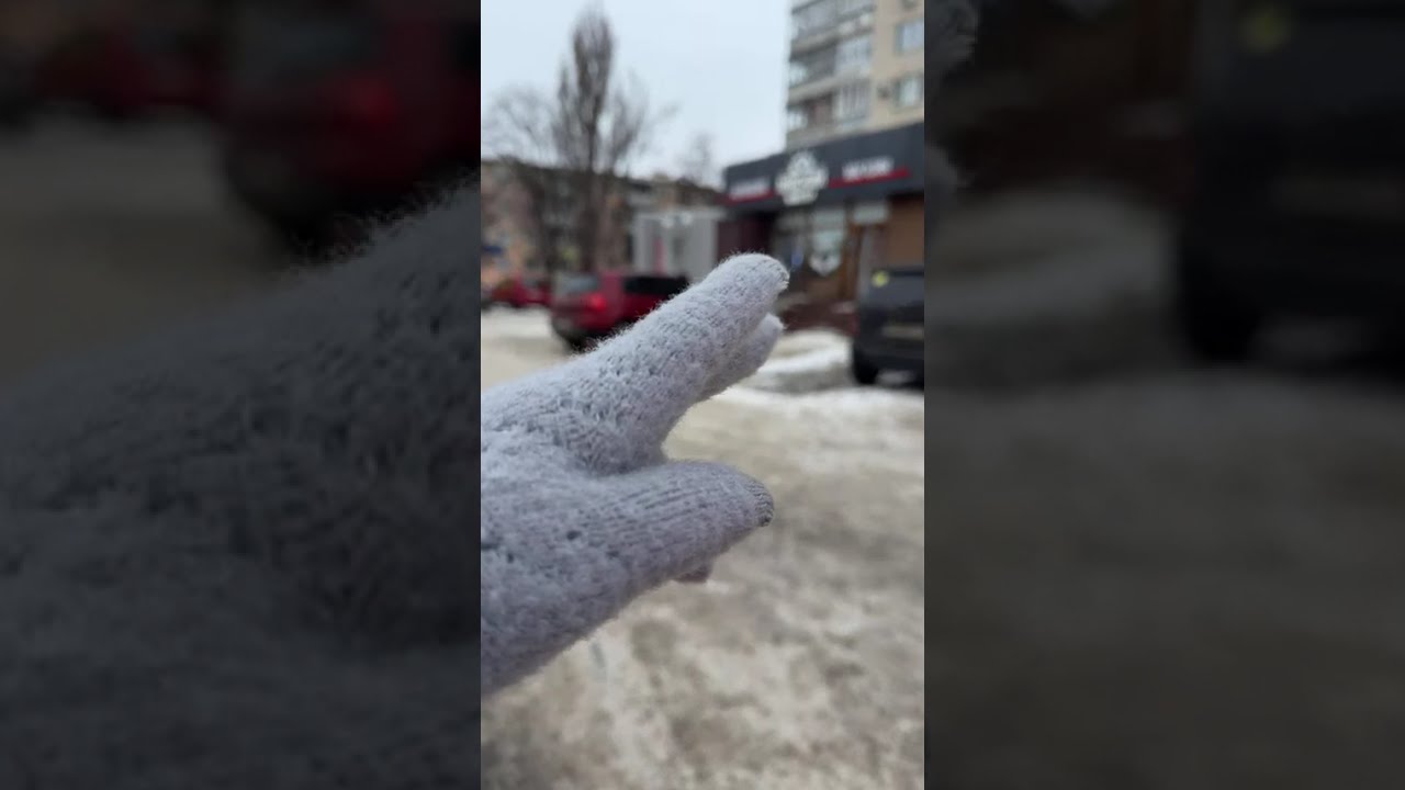 У каналі Всього потроху відбувається прямий ефір.