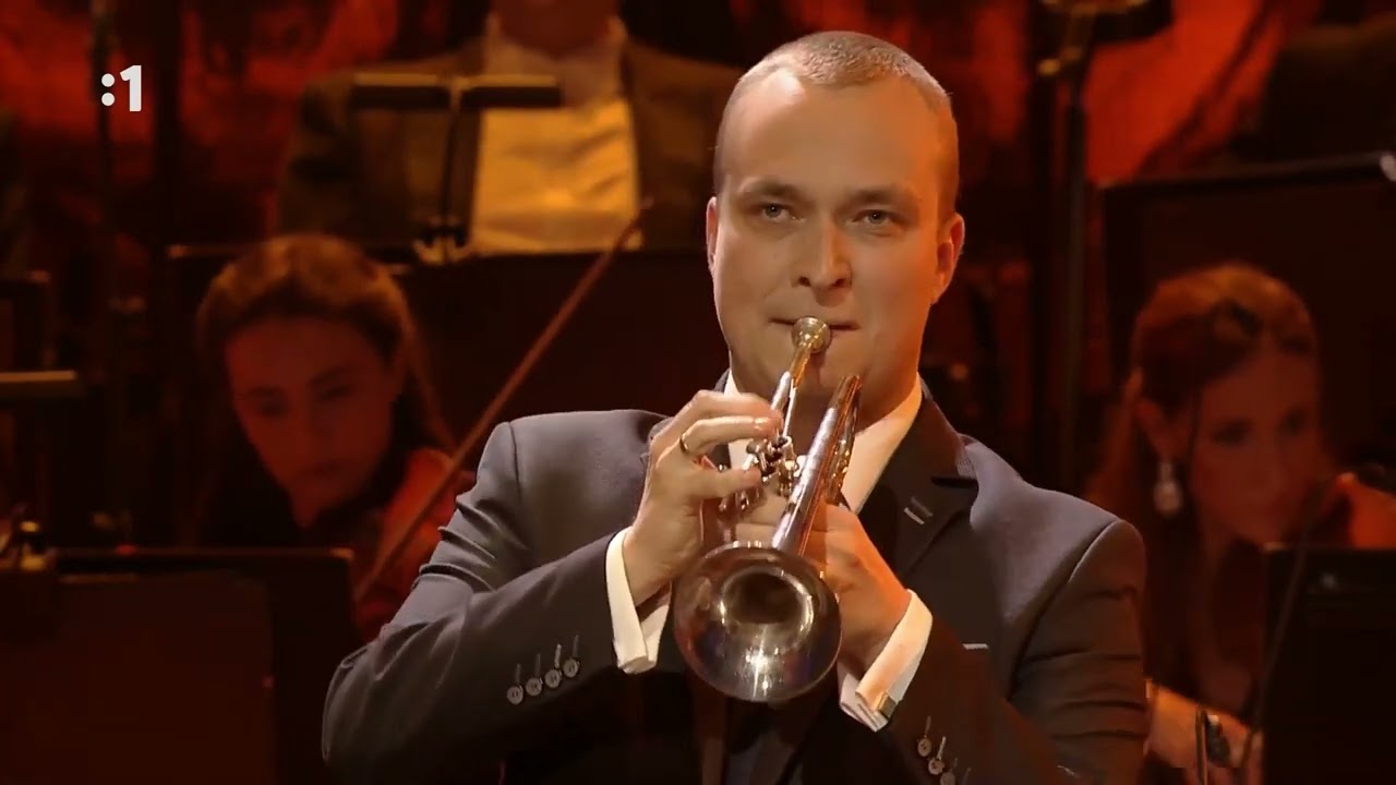 Hummel Trumpet concerto, 3rd mvt. Stanislav Masaryk & Adrian Koko&scaron;