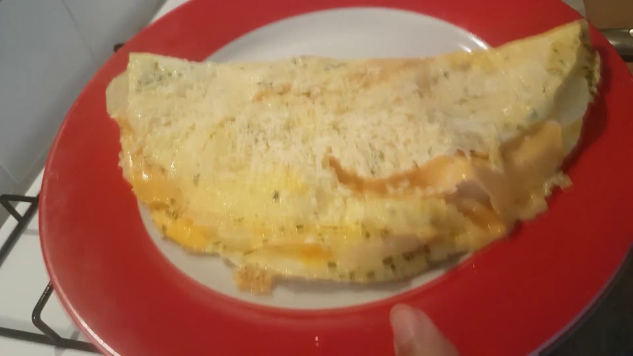 OMELETTE POMME DE TERRE FROMAGE