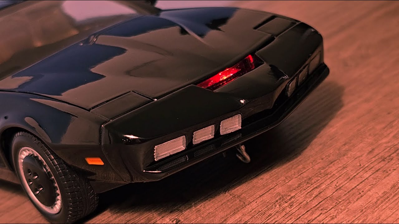The best show from the 80s Knight Rider: KITT by Joyride  1/18