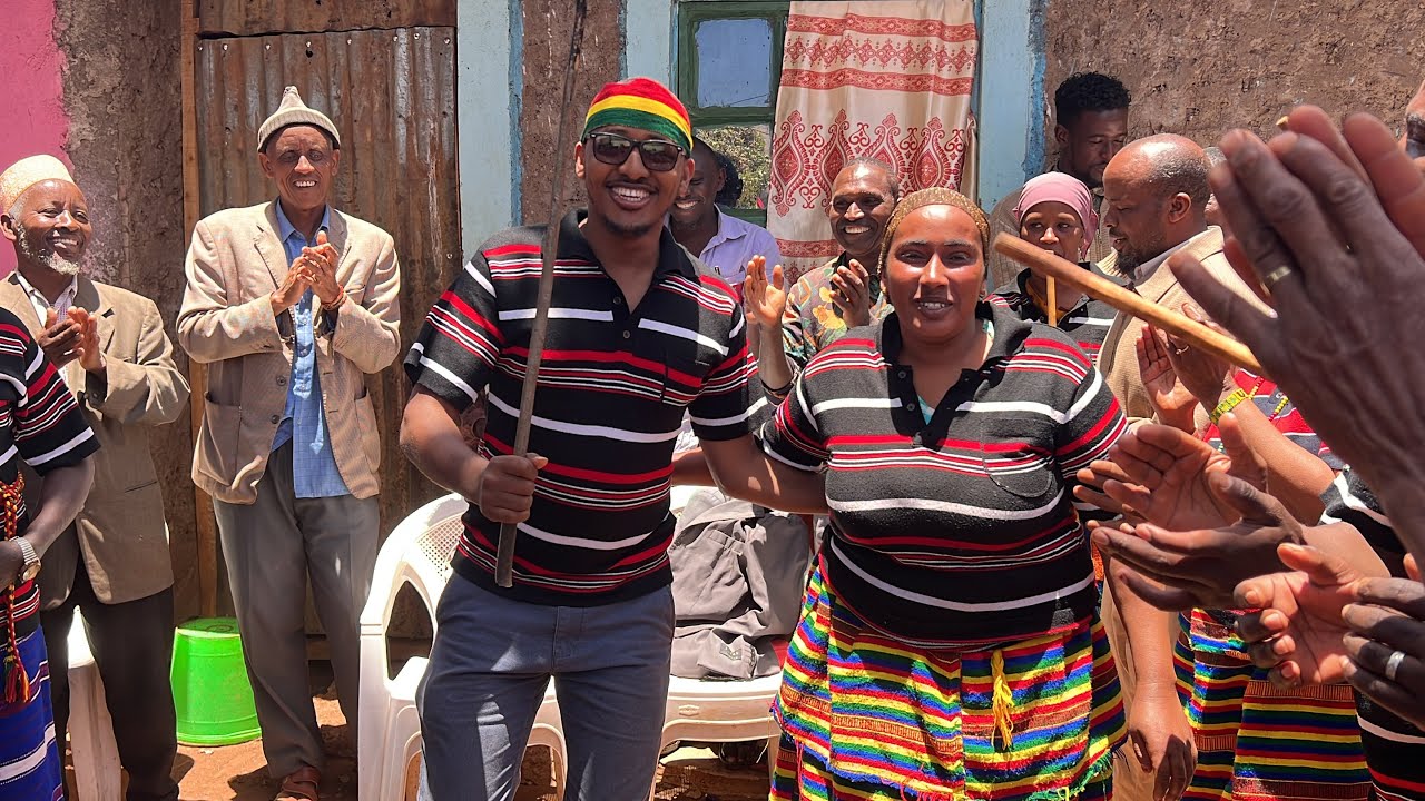 SEE HOW KONSO COMMUNITY KNOWN FOR TRADITIONAL DANCE.