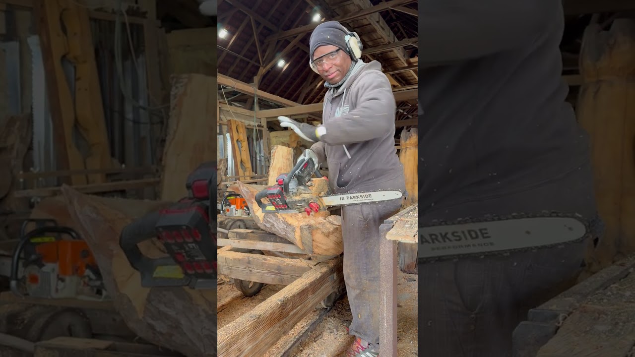 Different chainsaws in Carving