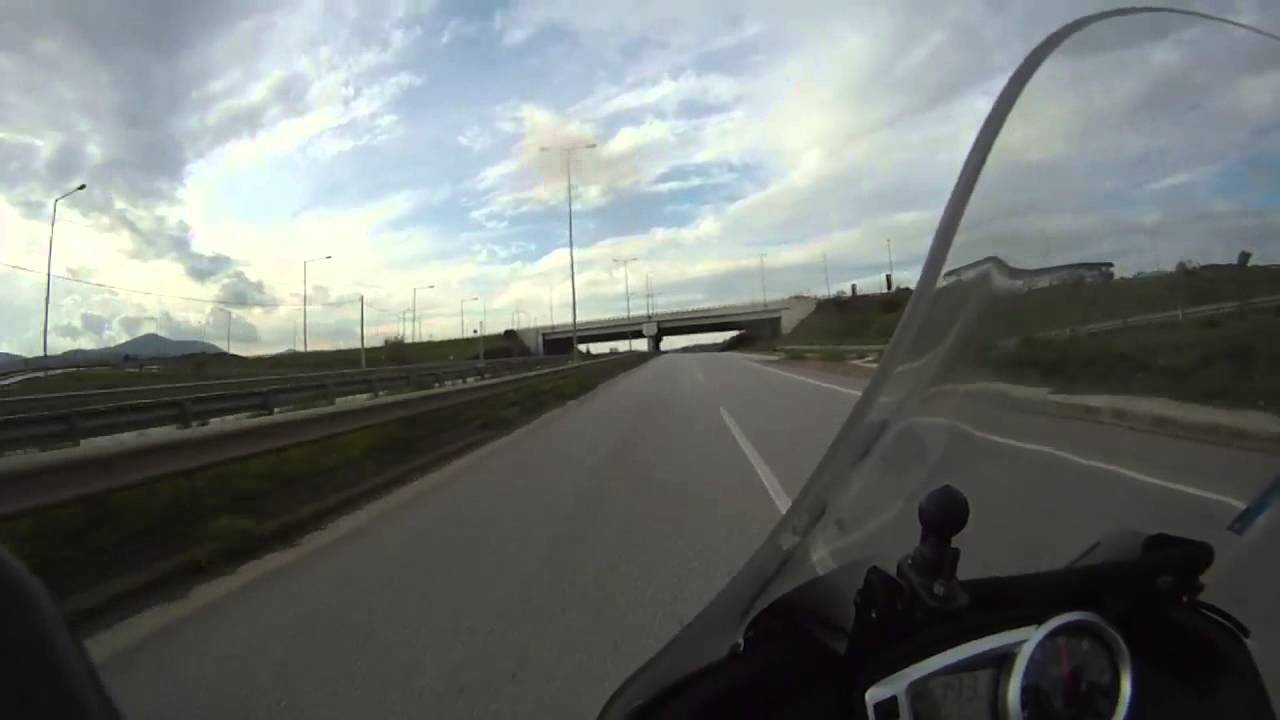BMW R1200GS vs Triumph Tiger 1050