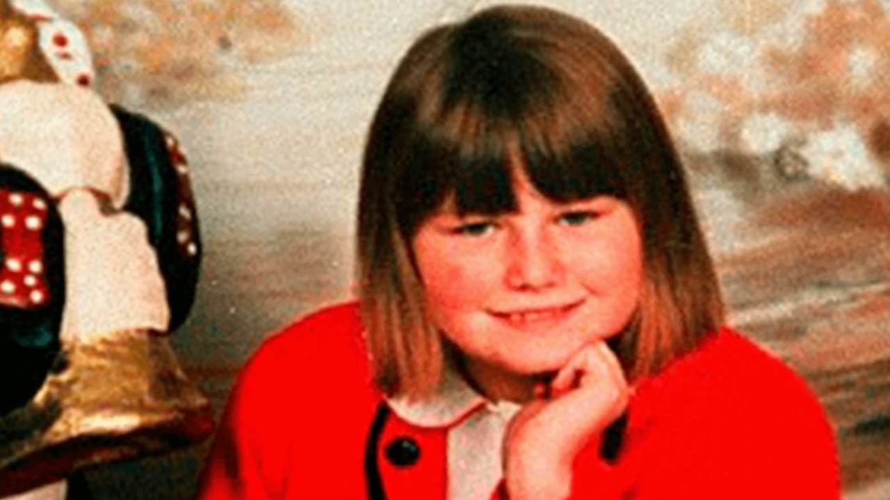 NATASHA KAMPUSCH | 3096 DIAS DE CATIVEIRO