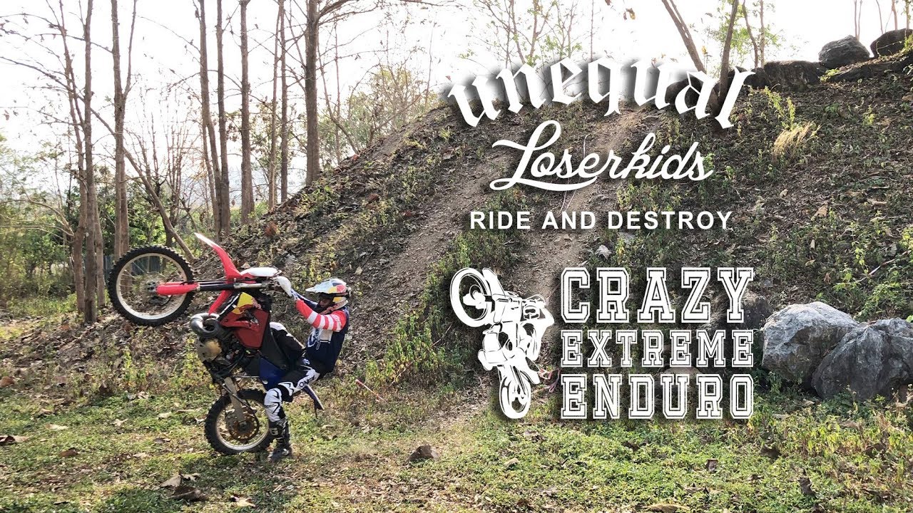 HONDA CRM 250AR Enduro freestyles 2 strokes raw