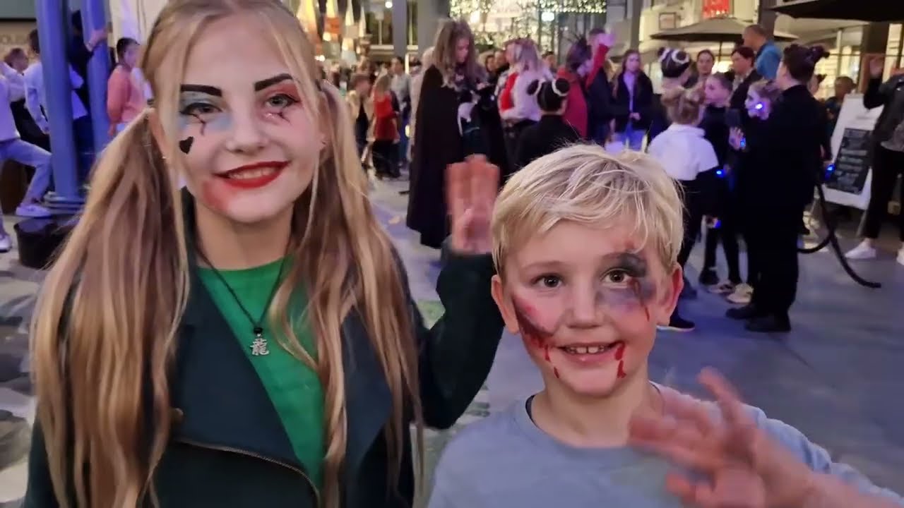 Halloween in de binnenstad van Oosterhout